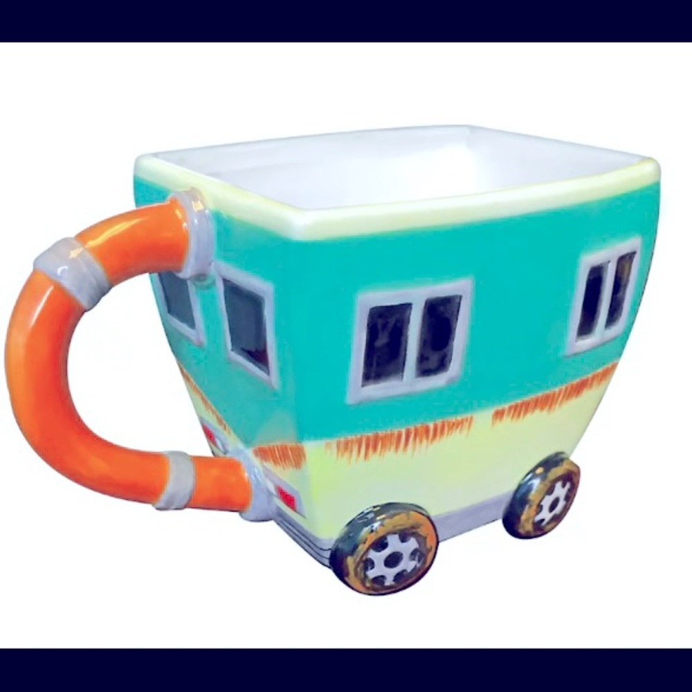 National Lampoon's Christmas Vacation Cousin Eddie's RV Molded Ceramic Mug